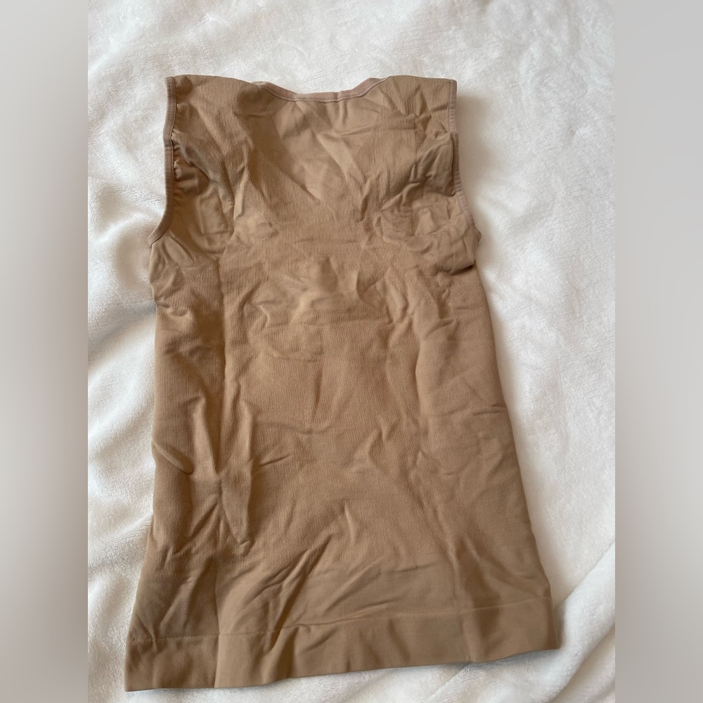 Open bust shapewear. Size Large. - Picture 3 of 5